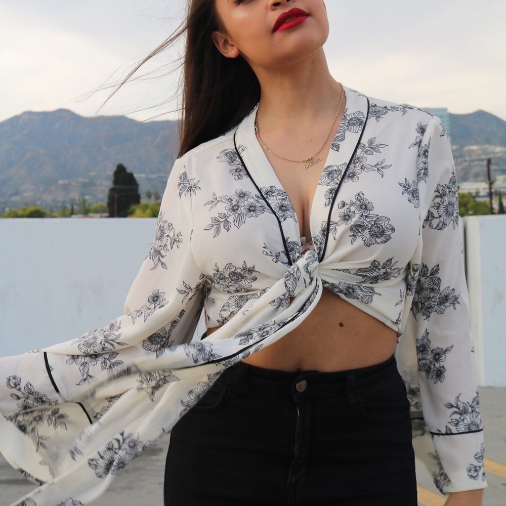 A. Calin by Flying Tomato Floral kimono.